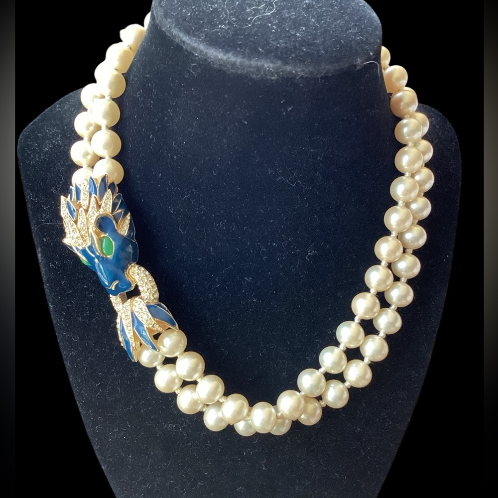 Vintage Ciner Enamel & Crystal Dragon Pearl Necklace (t220)
